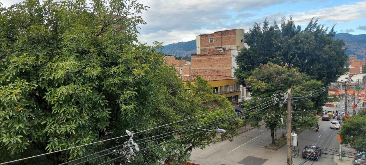 Guest house Sirius Apartahoteles Medellin